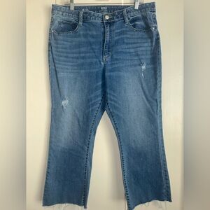a.n.a Light Blue Kick Crop Denim Jeans